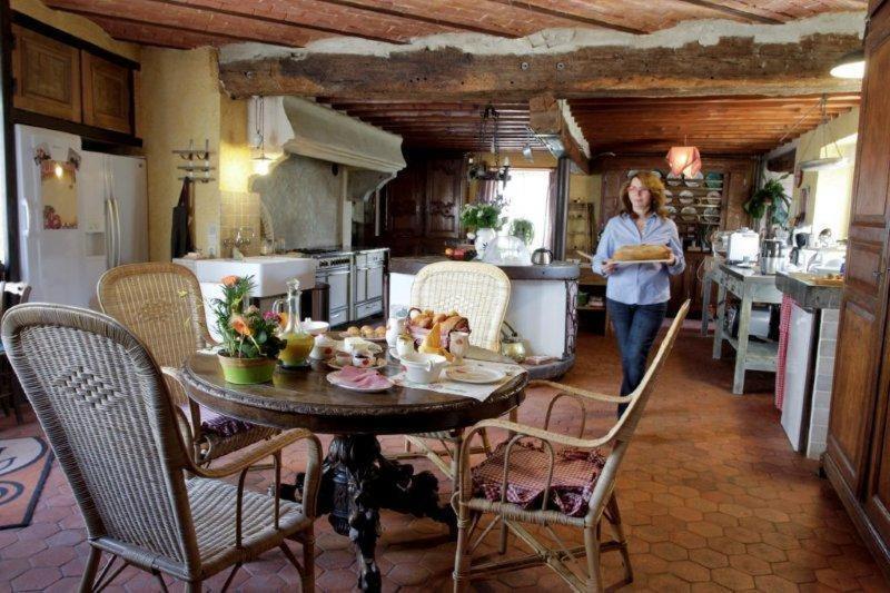 Le Grand Logis - Guest House - Bed And Breakfast Marchais  Dış mekan fotoğraf